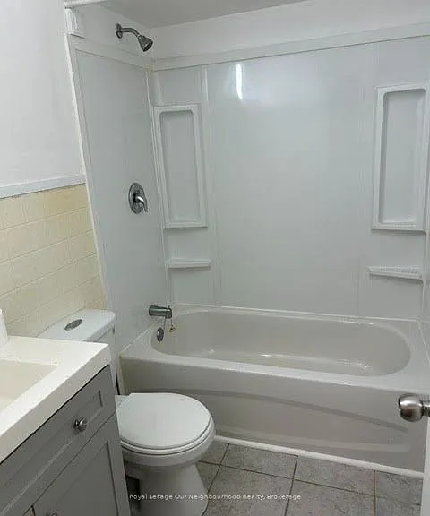 211 Nonquon Rd N #104 — Photo 2