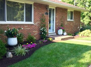 609 E David Rd, Dayton, OH 45429