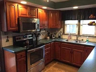 4th image of 14 Watson Pl