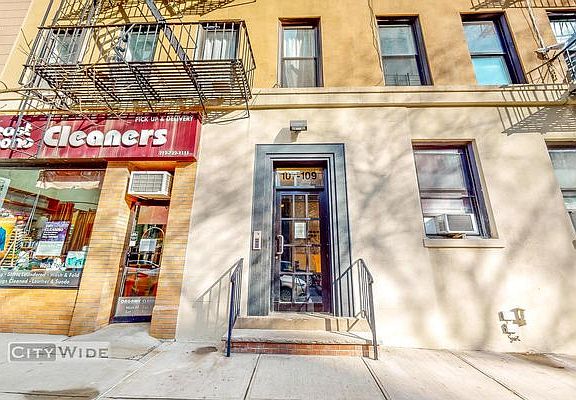 5th image of 171 E 88th St APT 2B