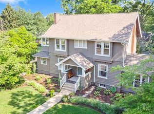 301 E Swon Ave, Saint Louis, MO