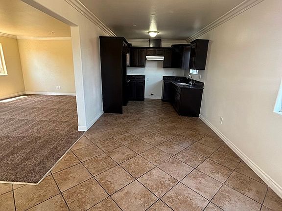 4th image of 251 E 118th Pl