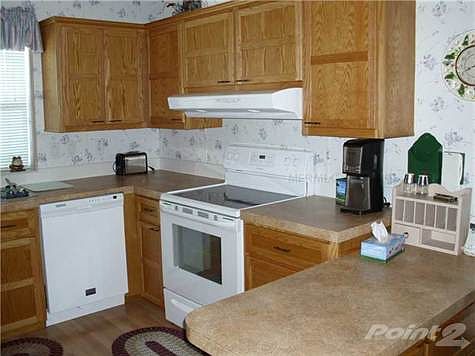 2nd image of 32 Edinburgh Dr
