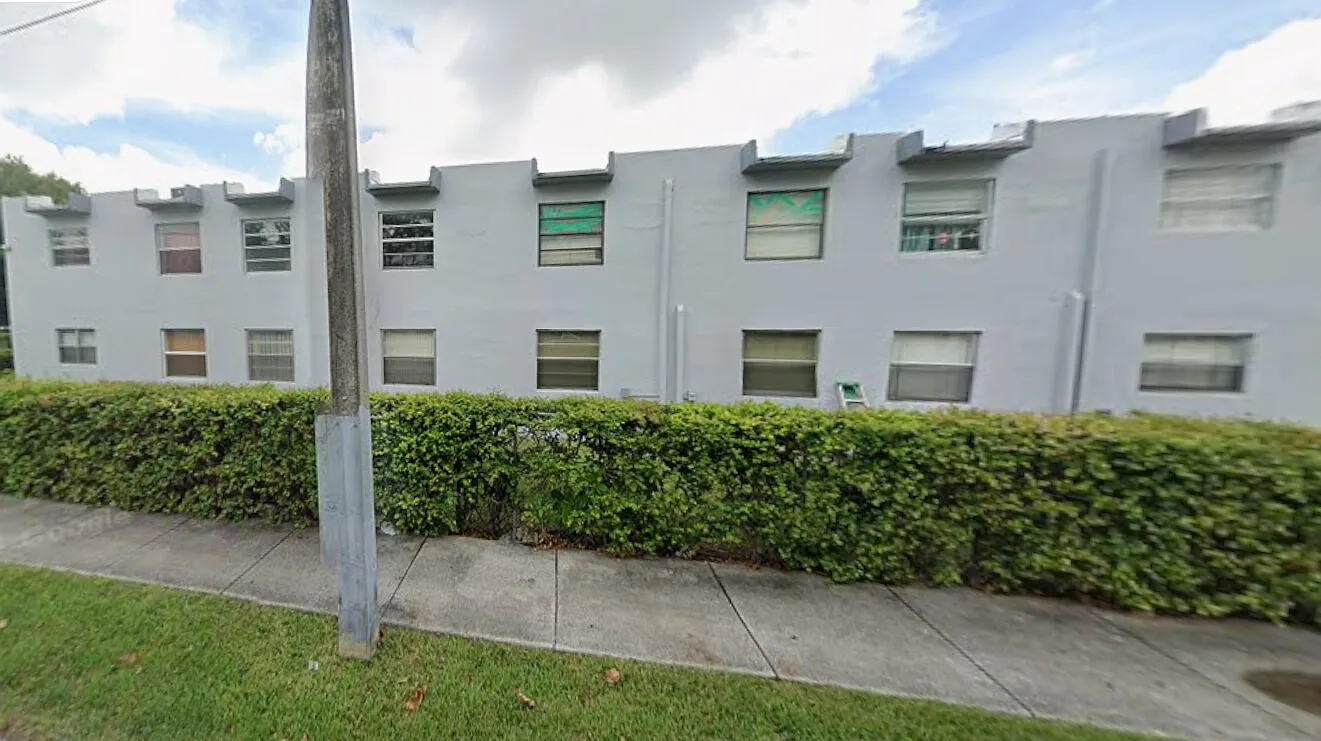 2 bed, 650 sqft, $1,850 — Photo 3