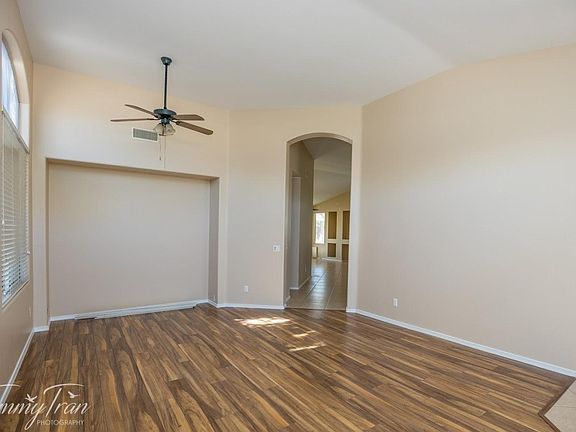 2nd image of 1449 W Enfield Way