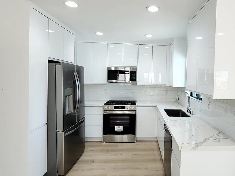 1101-1103 Ocean Ave #C-3 — Photo 5