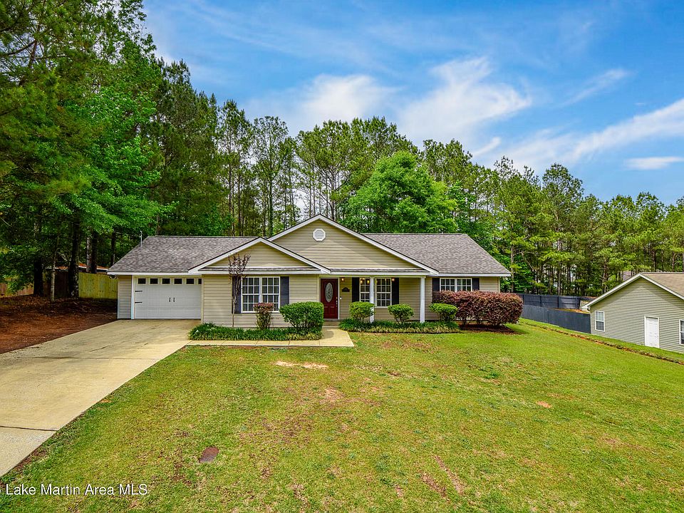 1st image of 1506 Warren Cir N