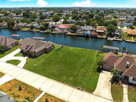 2nd image of 448 San Cristobal Ct