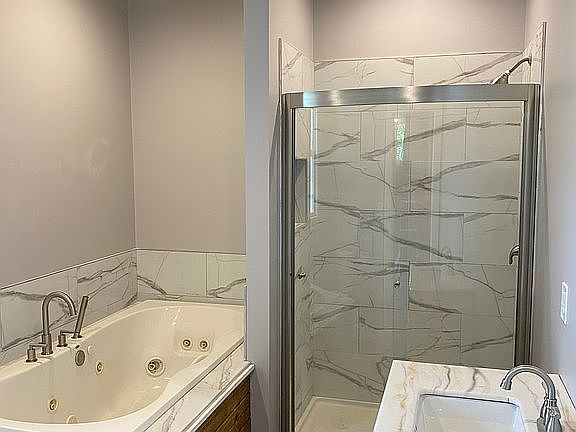 3rd image of 309 W Church St