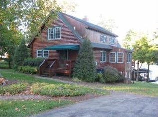 312 Cove Point Trl, Moneta, VA 24121