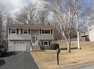 44 Cook Cir, Gansevoort, NY 12831