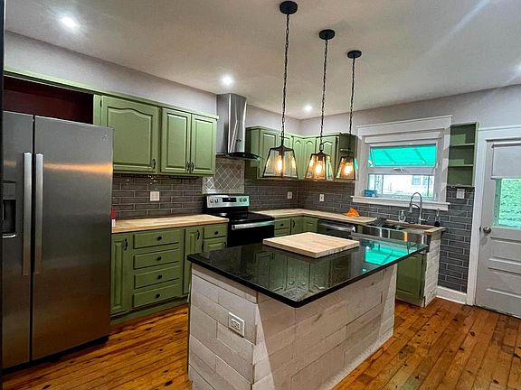 4th image of 7124 Edmund St