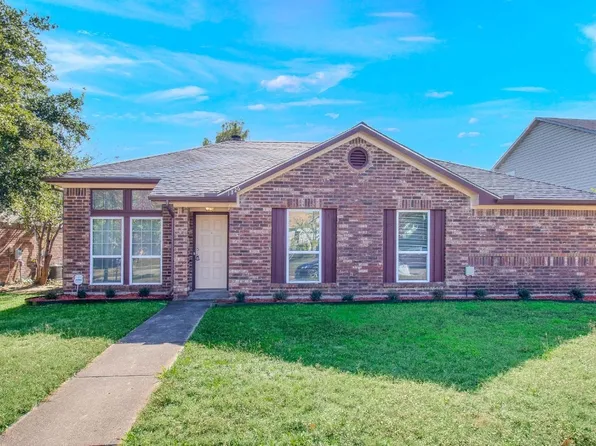 1826 Shoreline Dr, Mesquite, TX 75149