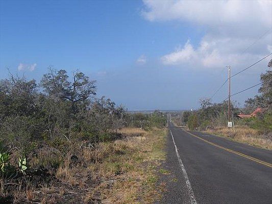 2nd image of Lot 3