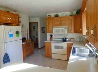 4101 E Paddock Dr, Leesburg, IN