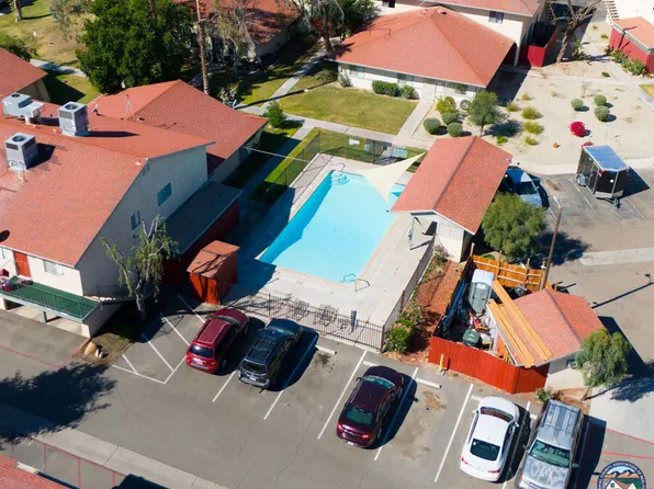 1720 W Brighton Ave Unit D, El Centro, CA 92243