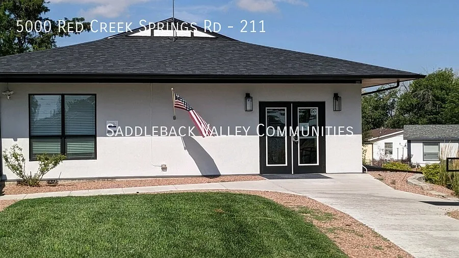 3 Bedroom, 2 Bath Mobile Home for Rent in Quiet Mobile Home Community — Photo 2