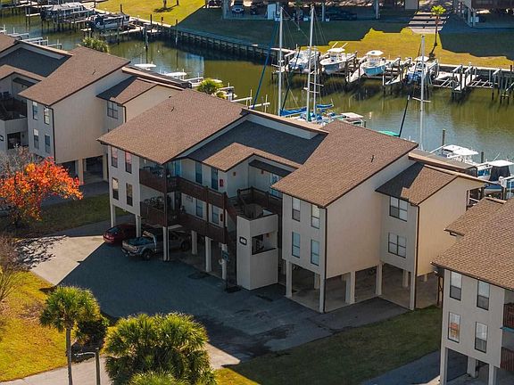 2nd image of 4068 Spinnaker Dr Unit 202