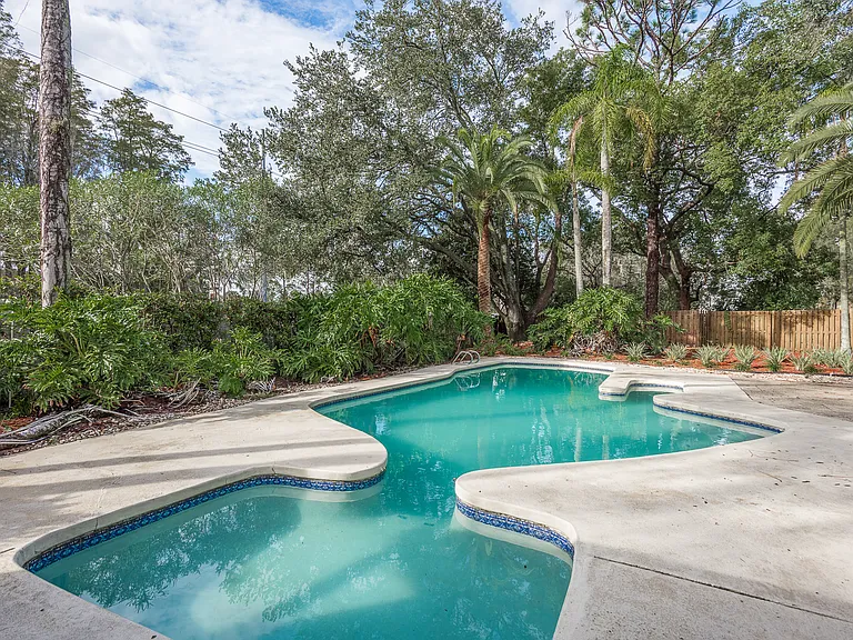 4509 Old Orchard Dr — Photo 52