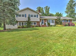 606 Lazy Ln, Kingsport, TN 37663