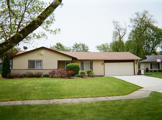 905 Thoney Lea, Schaumburg, IL