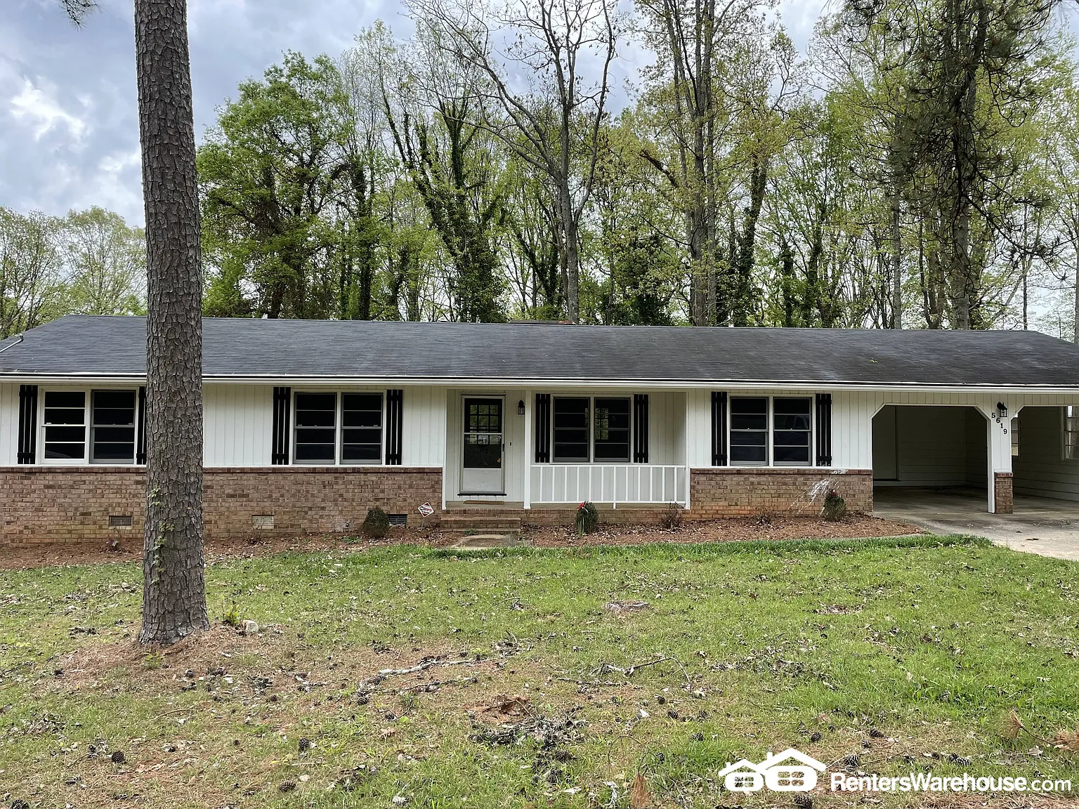 Adorable 3/2 Douglasville Ranch — Photo 2