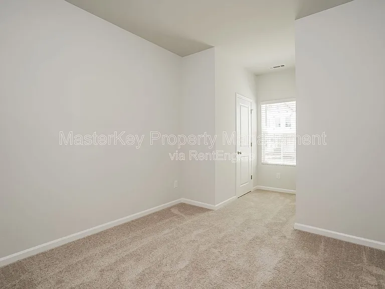 112 Silver Fir Ln — Photo 14
