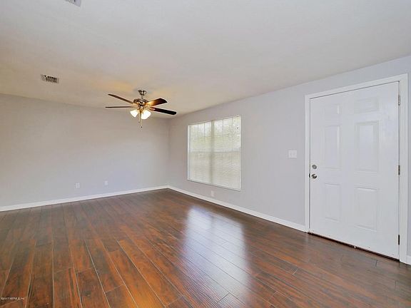 2633 Kenwood Dr W-4