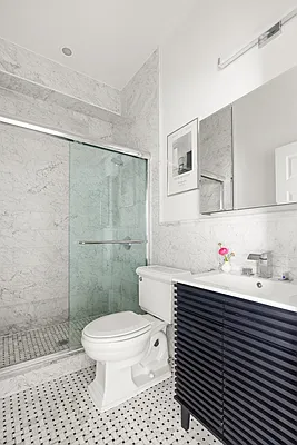 Sold by Compass | media 10