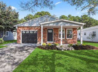 204 Orlando Blvd, Toms River, NJ 08757