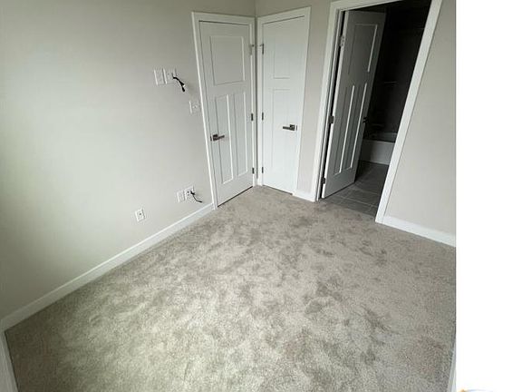 4th image of 3 Sidney Ln
