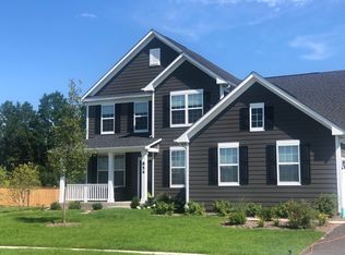 3688 Broadleaf Ave, Elgin, IL 60124