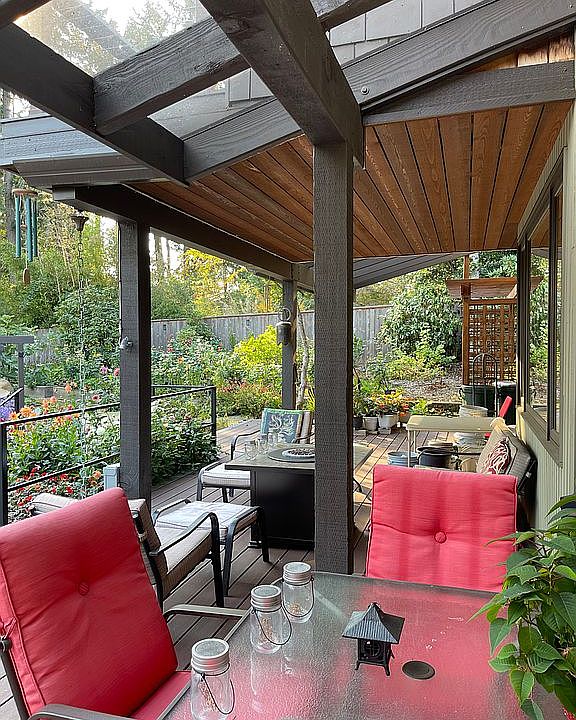 Covered main deck