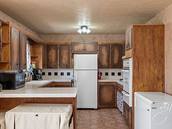 5th image of 306 S Thorne Ave