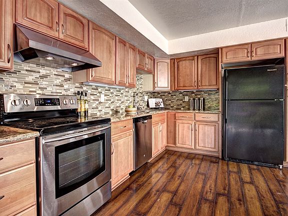 5th image of 1712 Alder Creek Ct