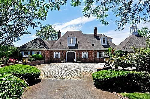 1st image of 205 Seawane Pl