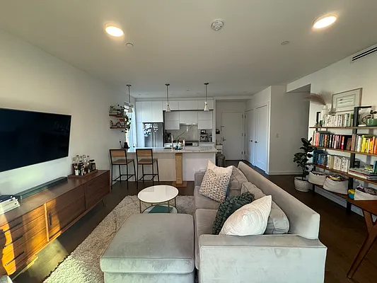 Rented by Owner | media 13