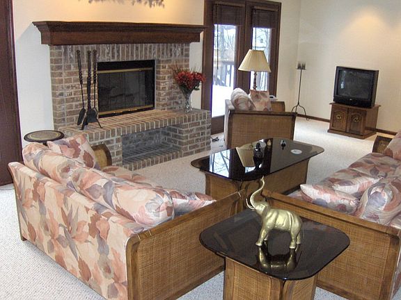 5th image of 17920 Monterey Pine Dr