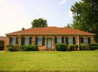 3112 E Raines Rd, Memphis, TN 38118