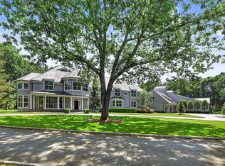 63 E Field Dr, Bedford, NY 10506