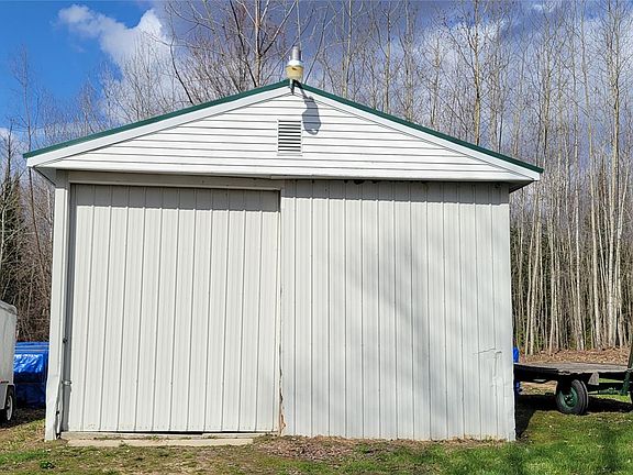 4th image of 2889 Mill Station Rd