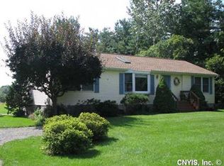 2052 New Boston Rd, Chittenango, NY 13037