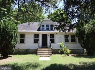65 Louis Dr, Clayton, NJ 08312