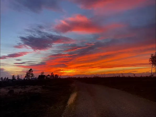 3174 Red Sky Ln, Paradise, CA 95969