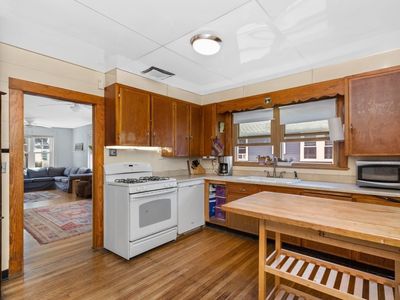 24 Chase St, Quincy, MA, 02169