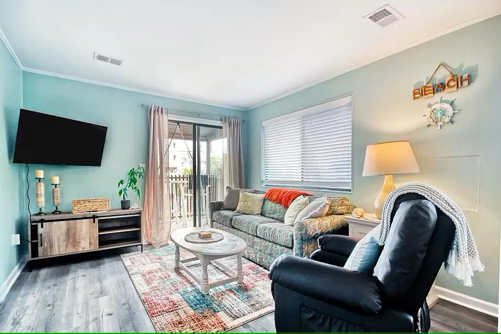 2304 Perrin Dr — Photo 1