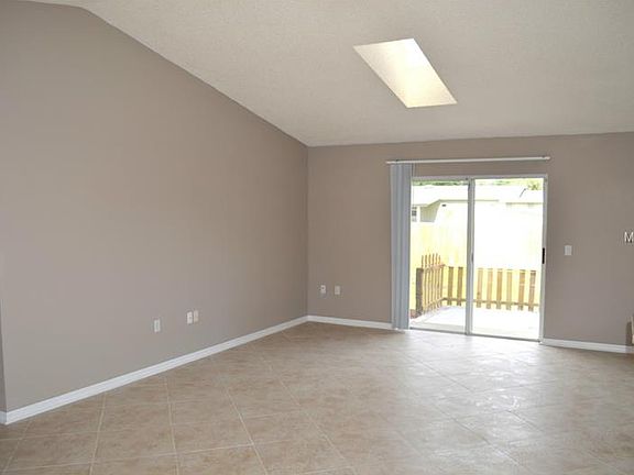 4th image of 2938 Kirkland St
