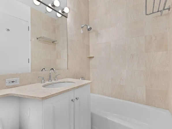 2 Columbus Avenue image 6 of 31