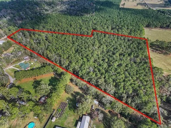 1284 Bobcat Cir, Orange, TX 77632