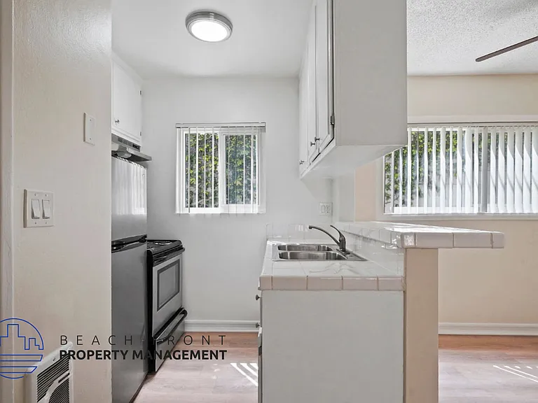 20627 Amie Ave. — Photo 2